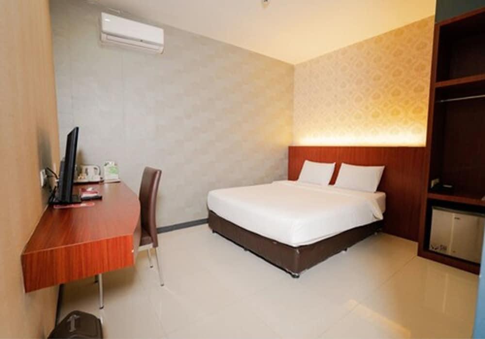 The Crew Hotel Kualanamu International Airport Medan Exteriér fotografie